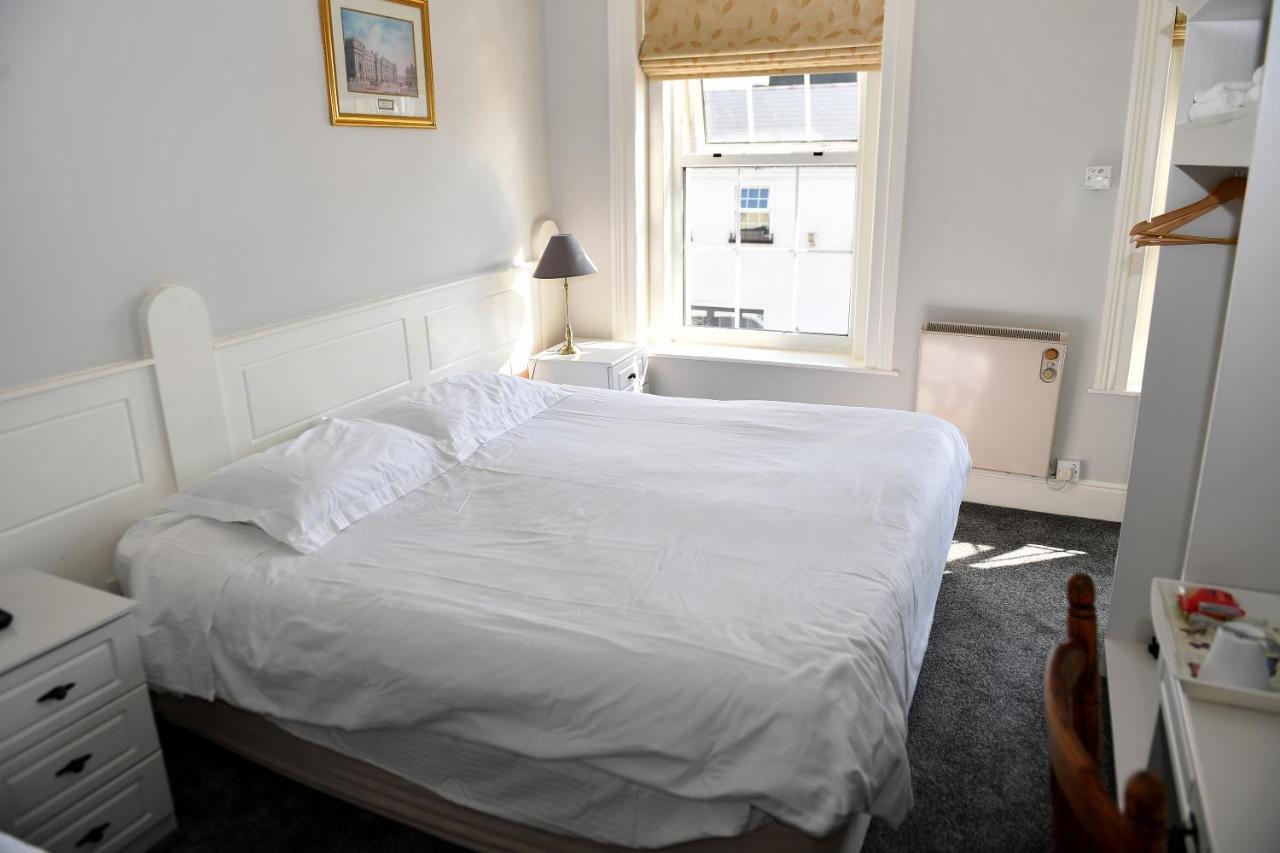 Railway House Guest House Mullingar Eksteriør billede