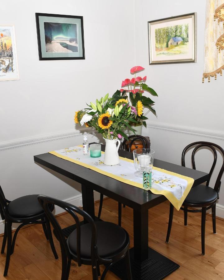 Railway House Guest House Mullingar Eksteriør billede